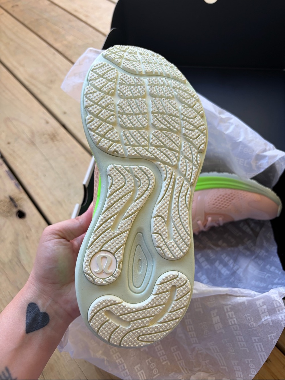 NIB Lululemon size 7 Breathable Pink & Neon Green Women's Running Sneakers - Picture 2 of 10
